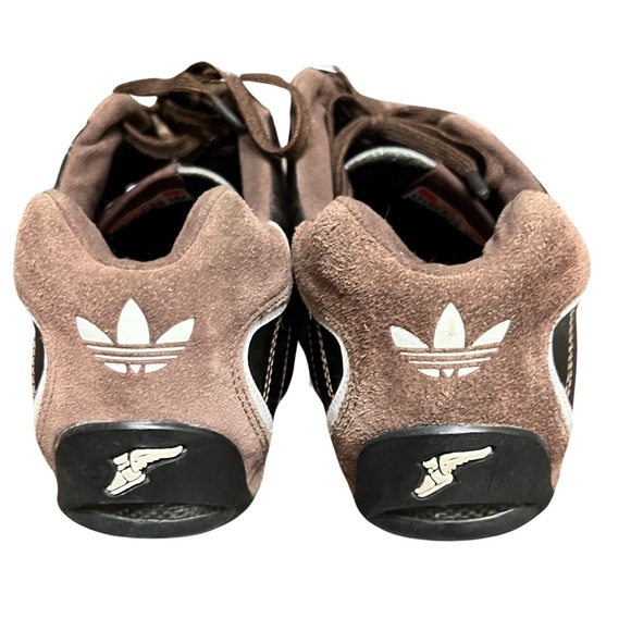 Rare Adidas Goodyear team shoes NWOT - Picture 3 of 4